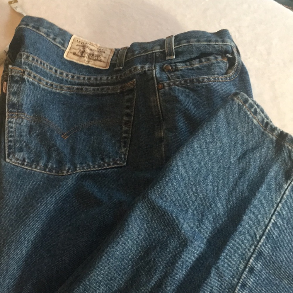Levi Strauss & Co relaxed fit red tag zip heavy duty blue jeans size 42x34